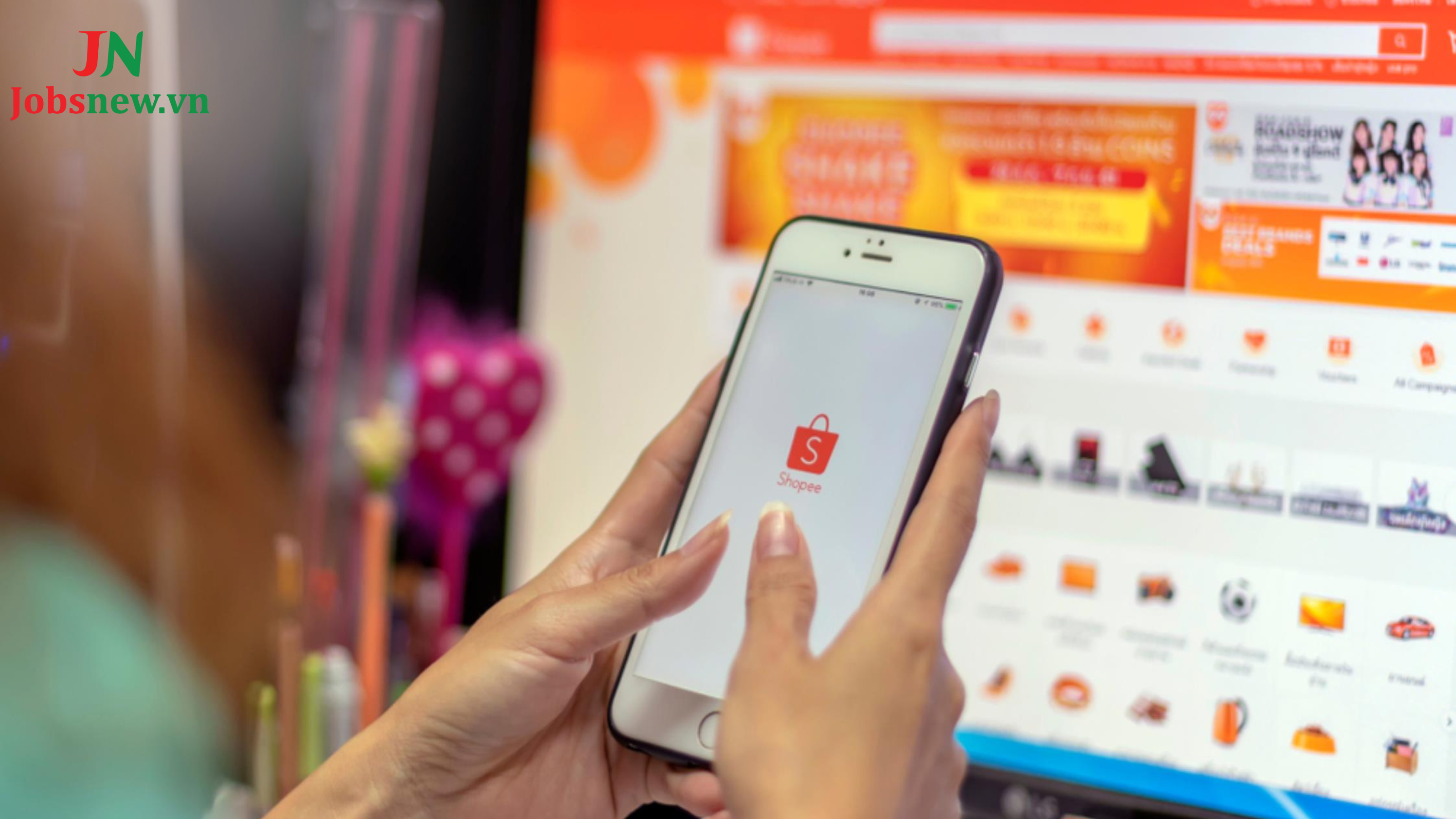 Bán hàng trên shopee có mất phí không?