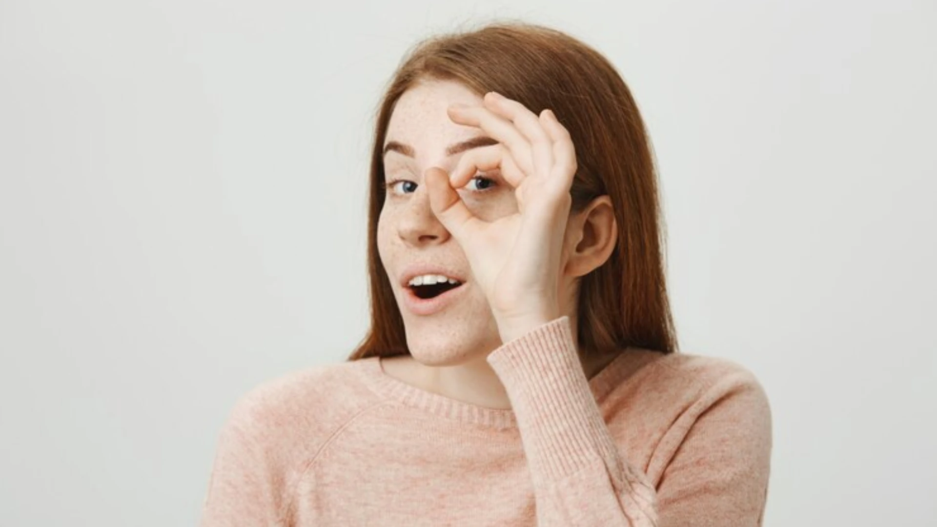 Eye Contact Là Gì? 05 Sức Mạnh Tâm Lý Trong Giao Tiếp "Không Lời" Mà Bạn Nên Biết! Eye Contact là gì? Sức mạnh của giao tiếp "không lời"