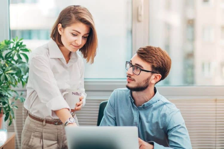 Thuyết Trình Là Gì? Top 04 Mẹo Để Trở Thành Thuyết Trình Viên "Cao Thủ" Tiếp nhận thêm phải hồi và cải thiện thêm kỹ năng