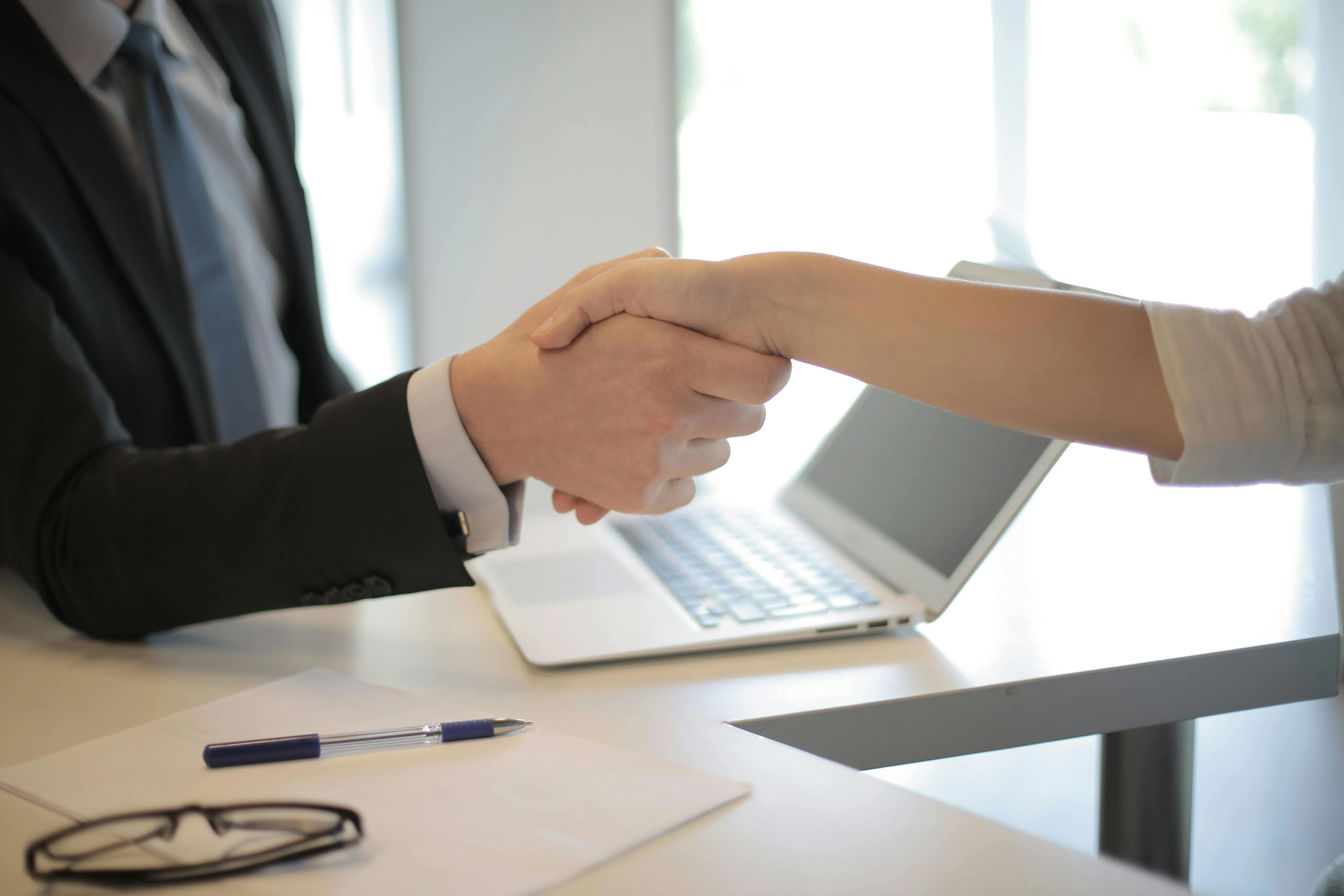 HR Là Làm Gì? Top 07 Bí Mật Về Nghề HR Mà Bạn Cần Nên Biết! bí quyết thành công HR