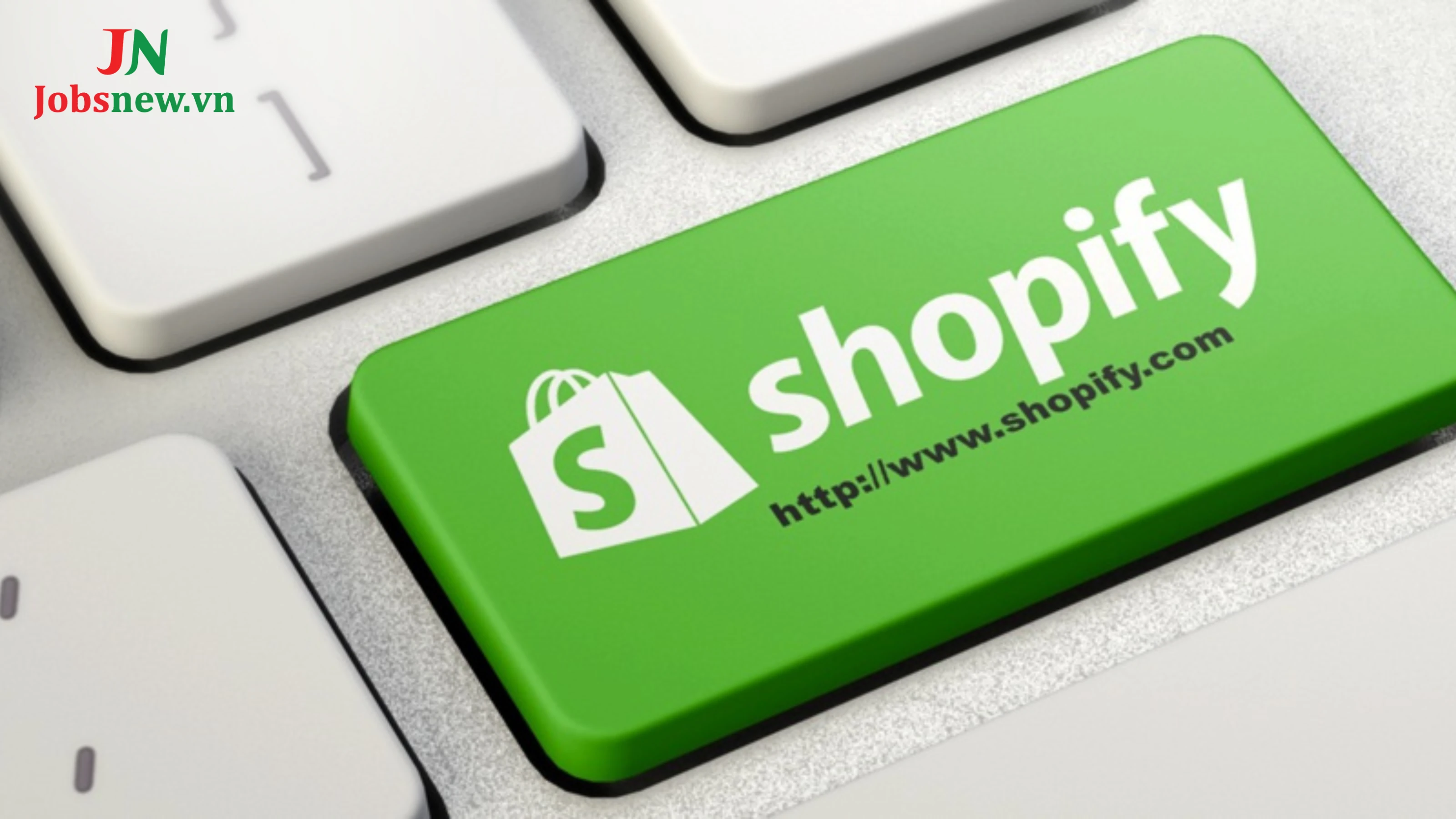 Shopify nổi bật với tính dễ quản lý và tính năng ưu việt,