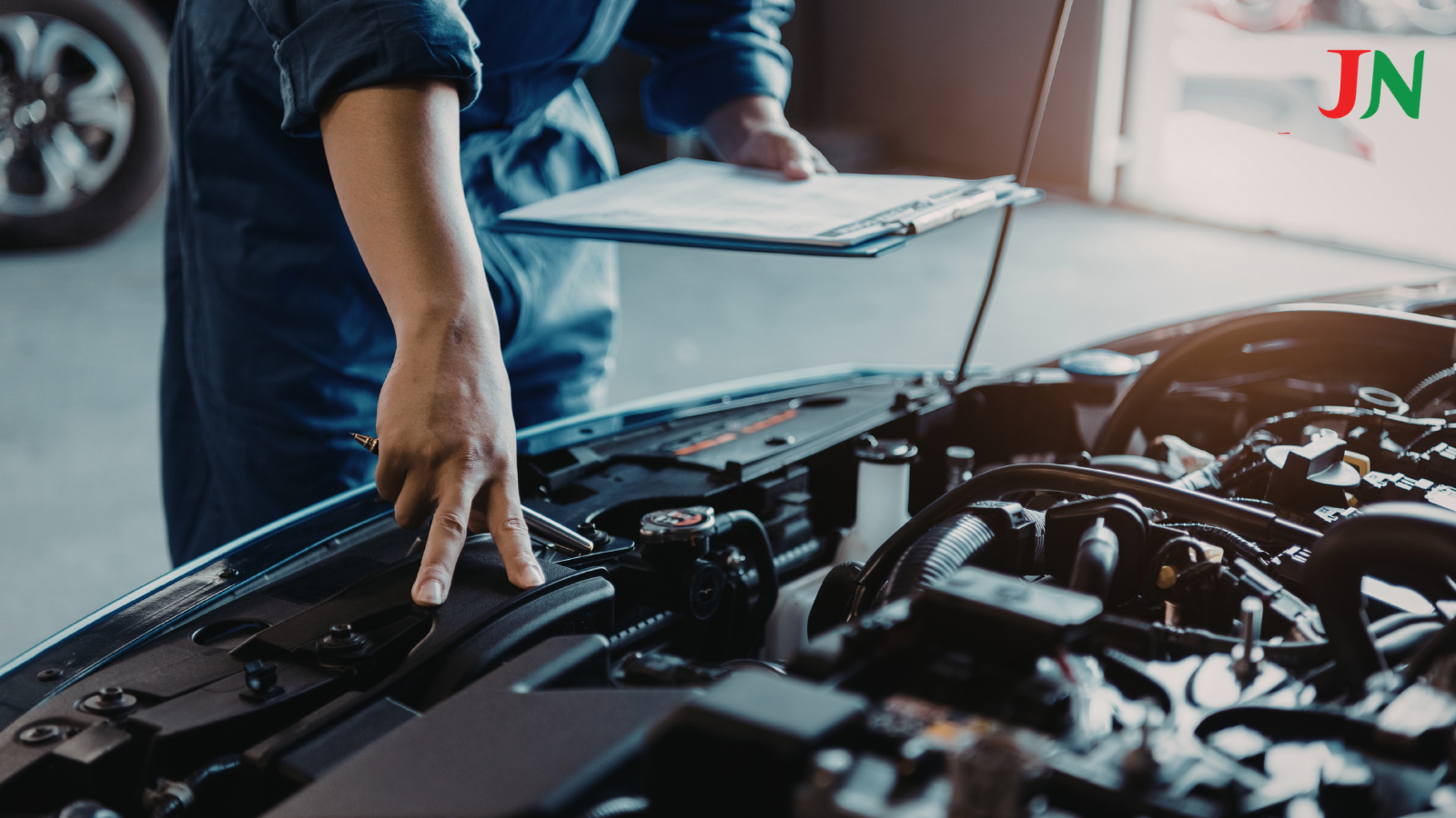 Cơ khí chế tạo: 5 bí quyết trở thành kỹ sư quyền lực năm 2026 ANH WEB TS HUTECH 2026 02 27T151545.157