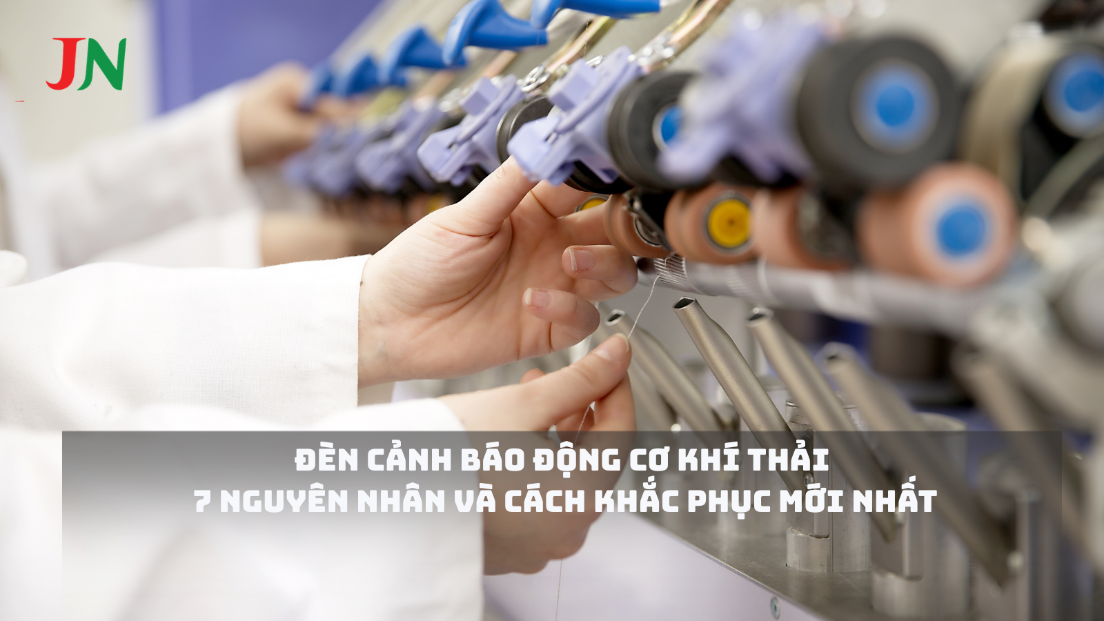 Đèn cảnh báo động cơ khí thải: 7 nguyên nhân và cách khắc phục mới nhất ANH WEB TS HUTECH 2026 02 28T091652.379