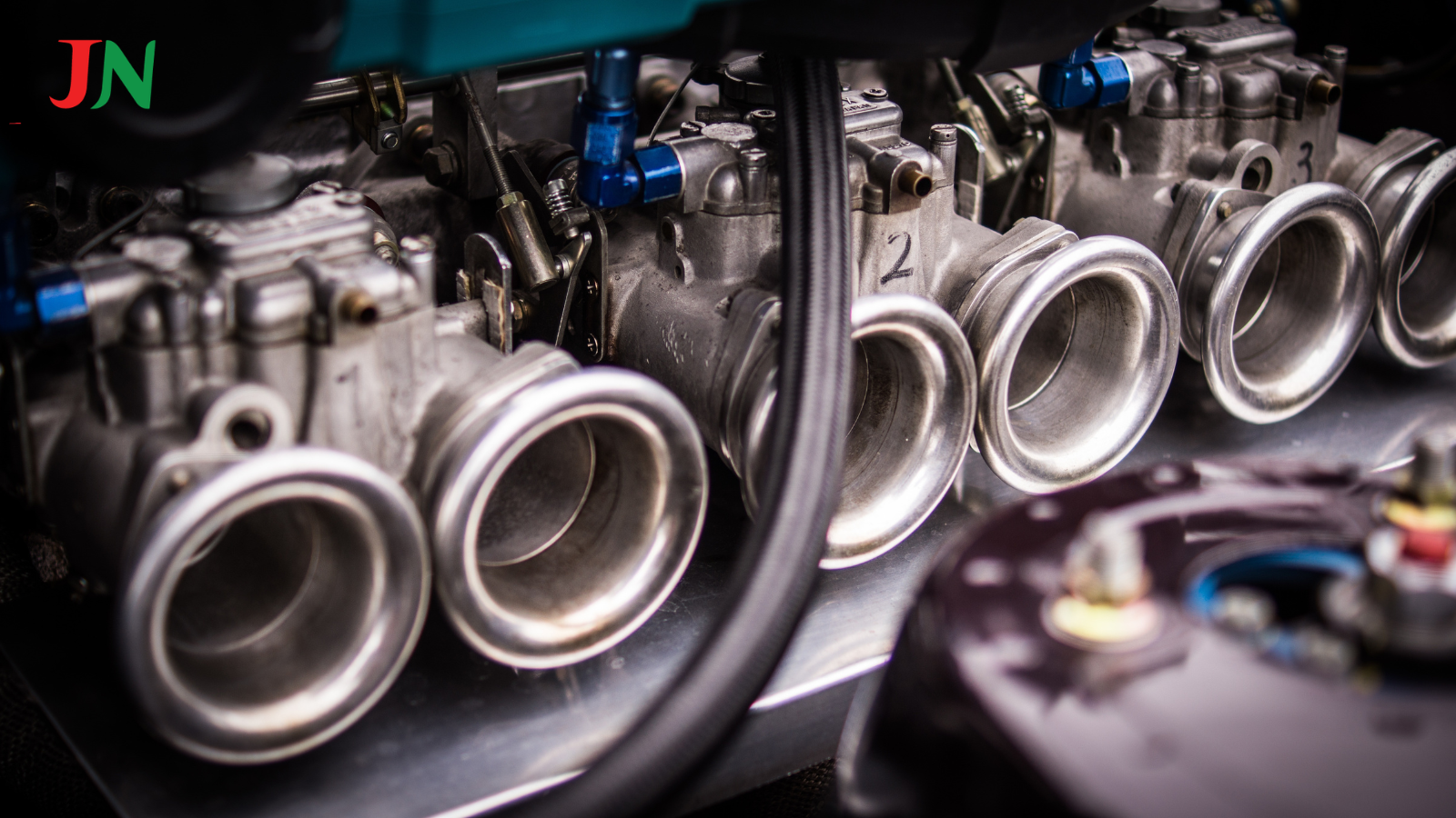 ANH WEB TS HUTECH 2026 02 28T092853.918