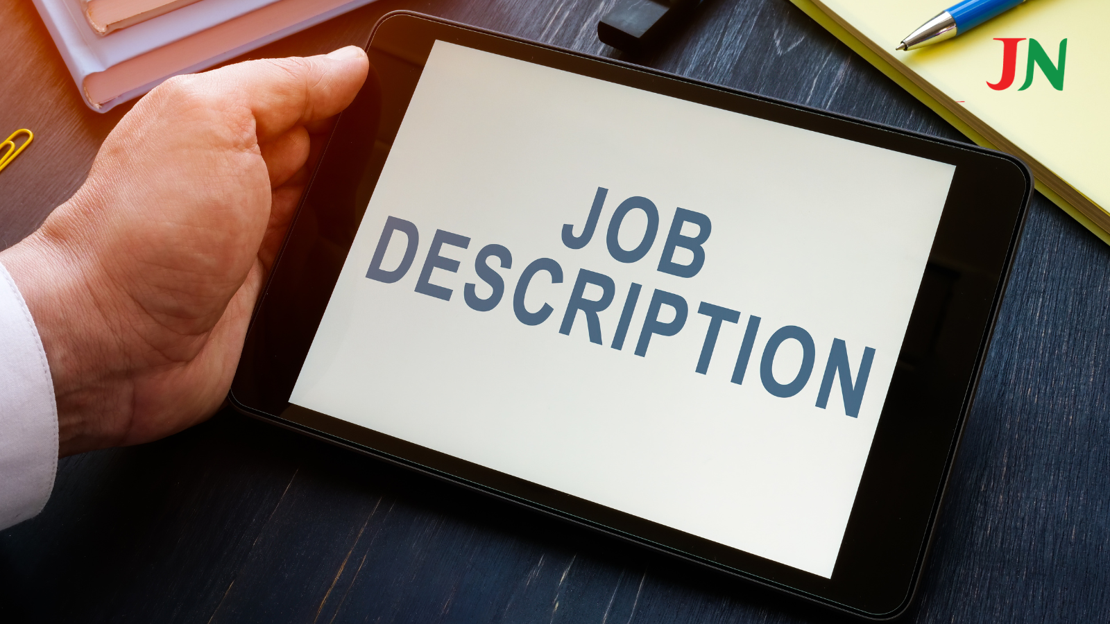 ANH WEB TS HUTECH 100