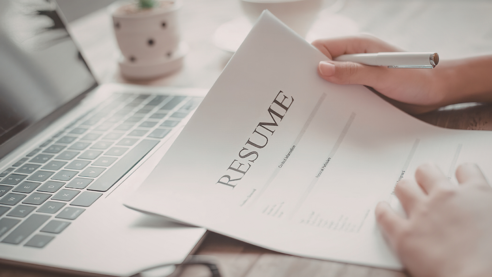 ANH WEB TS HUTECH 2026 04 03T135159.613