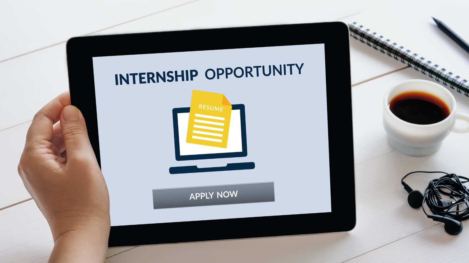 ANH WEB TS HUTECH 2026 04 03T140526.586