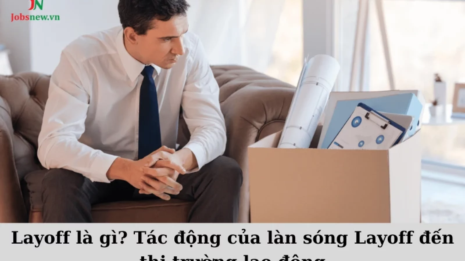 layoff là gì