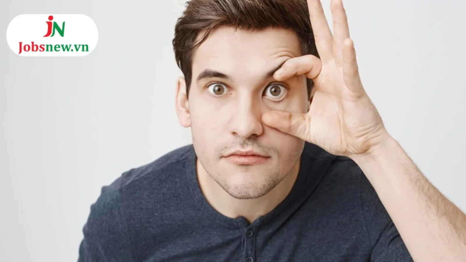 mắt tam bạch, mắt tam bạch là gì, mắt tam bạch có hiếm không, mắt tam bạch ở nữ, mắt tam bạch nam