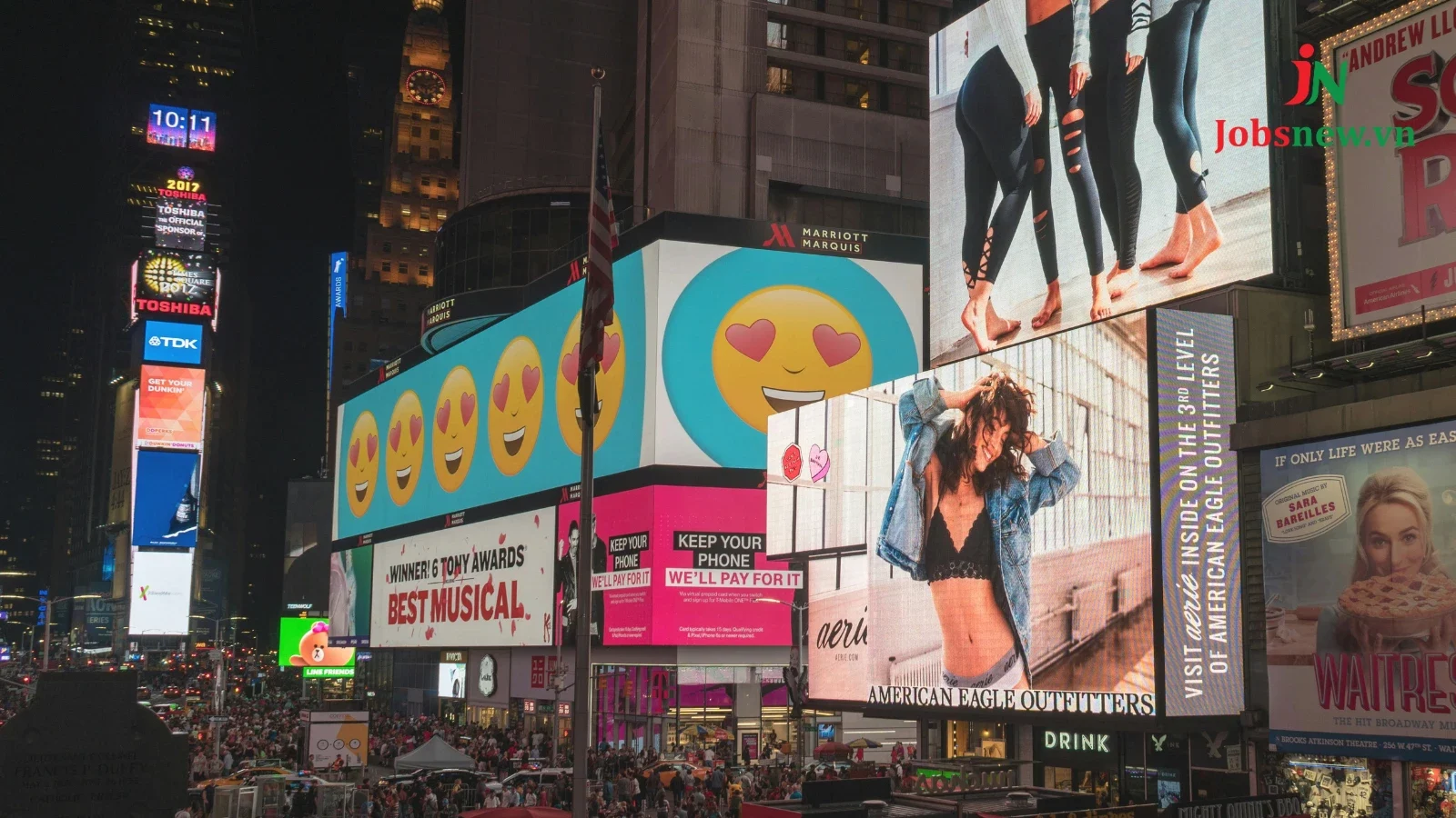 quảng cáo truyền thông là gì